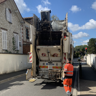 Collecte des déchets à BLR