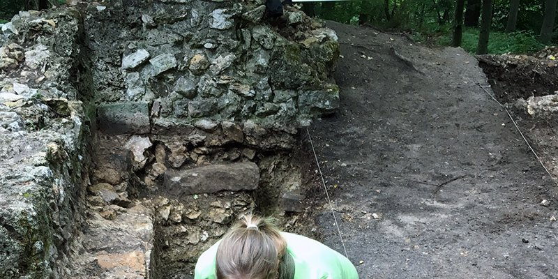 Recherches sur la butte saint Louis Vignette