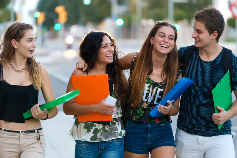Groupe d'étudiants Vignette